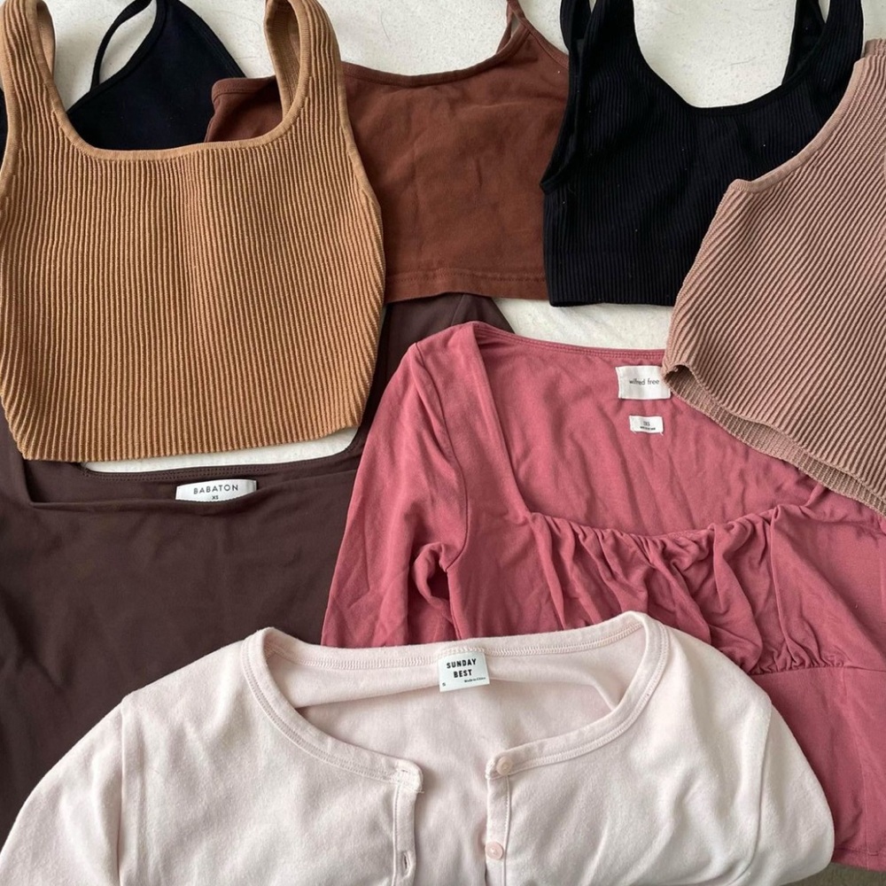 Aritzia Tops Bundle/Haul/Lot